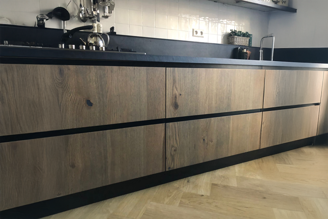 HelloFront Eiken Donker K03