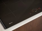 Neff V57PHQ4C0 70 cm, CombiInductie, 4 zones, 2 Combi Zones, Twist TouchÂ®, Uitgebreide Braadsen-5