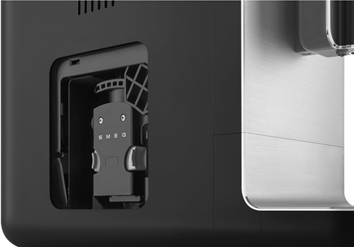 SMEG BCC11BLMEU Espresso machine-3