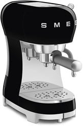 SMEG piston espresso machine in diverse kleuren