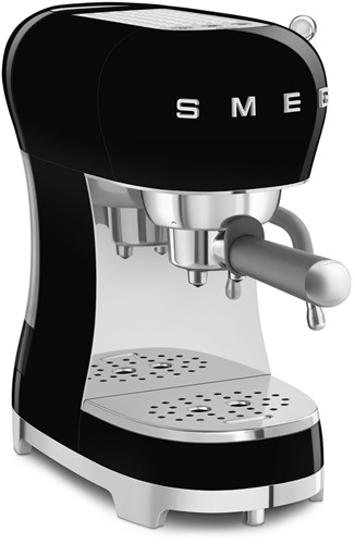 SMEG piston espresso machine in diverse kleuren